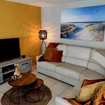 Sea-level Apartment *
