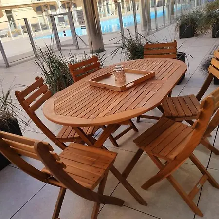 Sea-level * Oostende