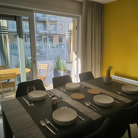Sea-level Apartment Ostend